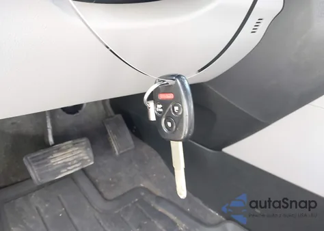 2013 Honda Pilot Touring z USA, uszkodzony, nr VIN 5FNYF4H97DB010642